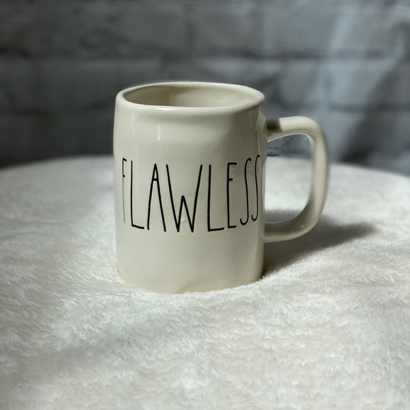 FLAWLESS Rae Dunn mug - Picture 1 of 4